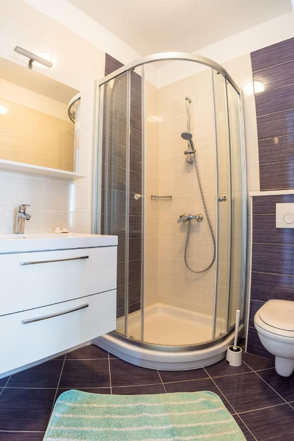 Apartmani Fides لومباردا الغرفة الصورة